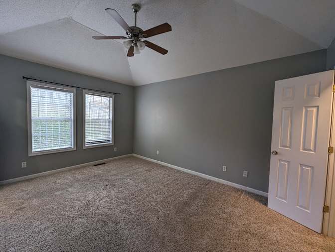Bow Ponkerd's room