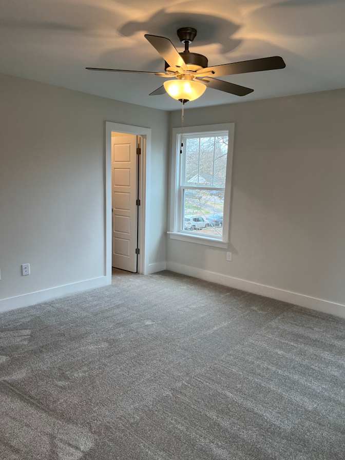 Alcove Rooms's room