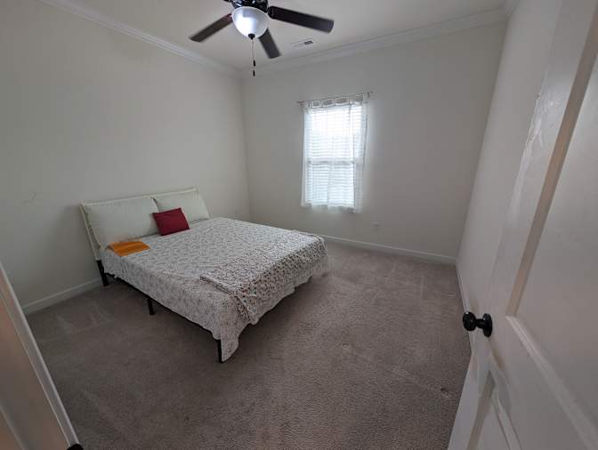 Alcove Rooms's room