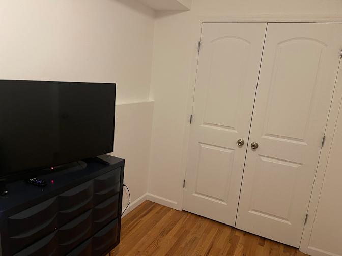 BROOKLYN APARTMENT SHARE LONG OR SHORT TERM's room