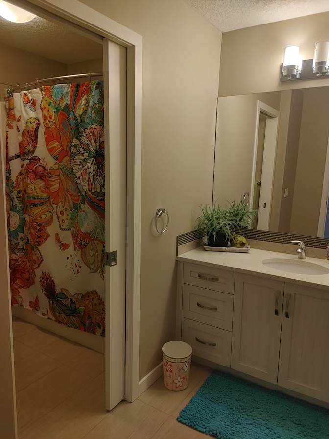 Tami's room