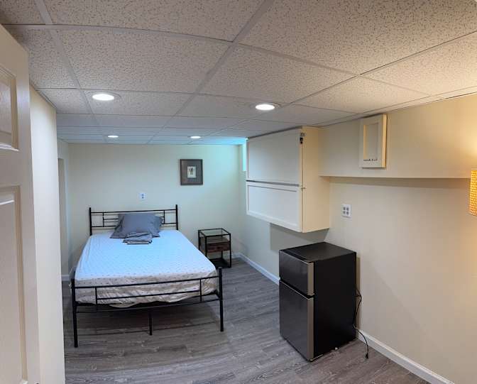 Lina's room