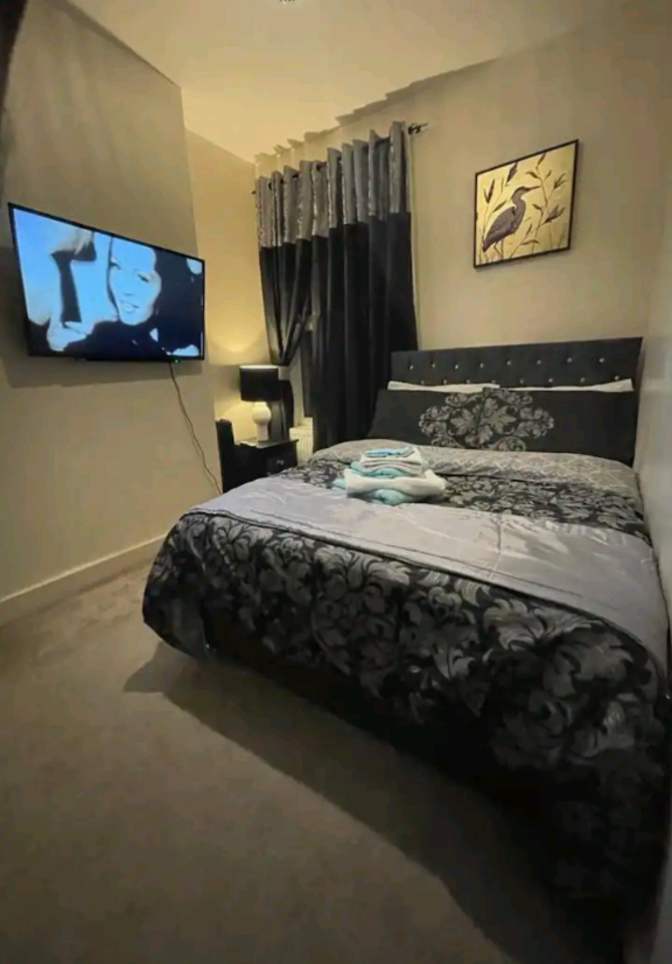 Nosa's room