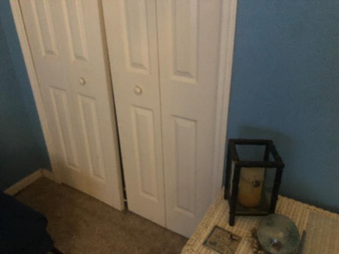 Lee's room