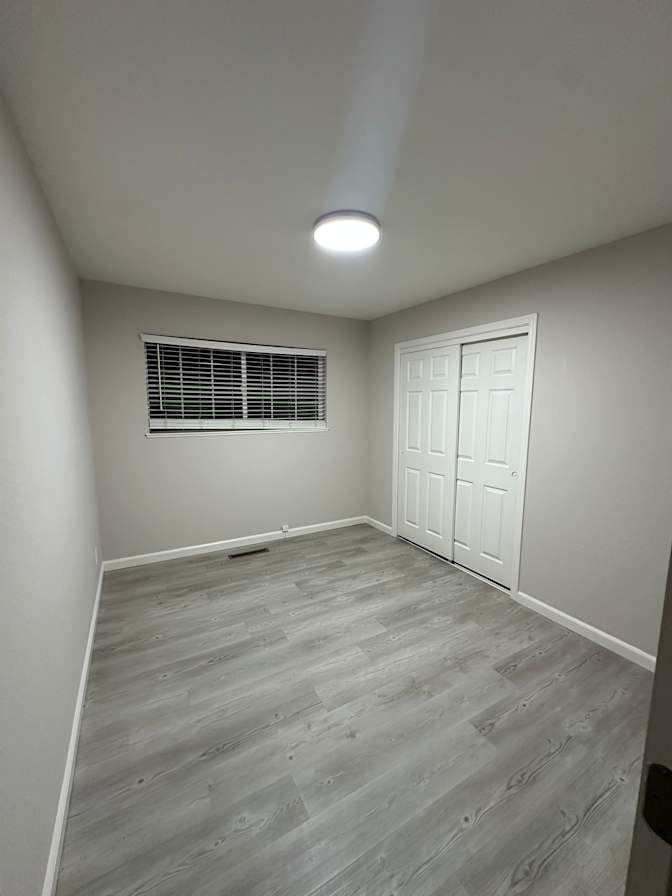 Ajab's room
