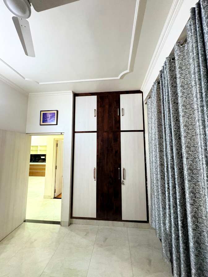 Somil's room
