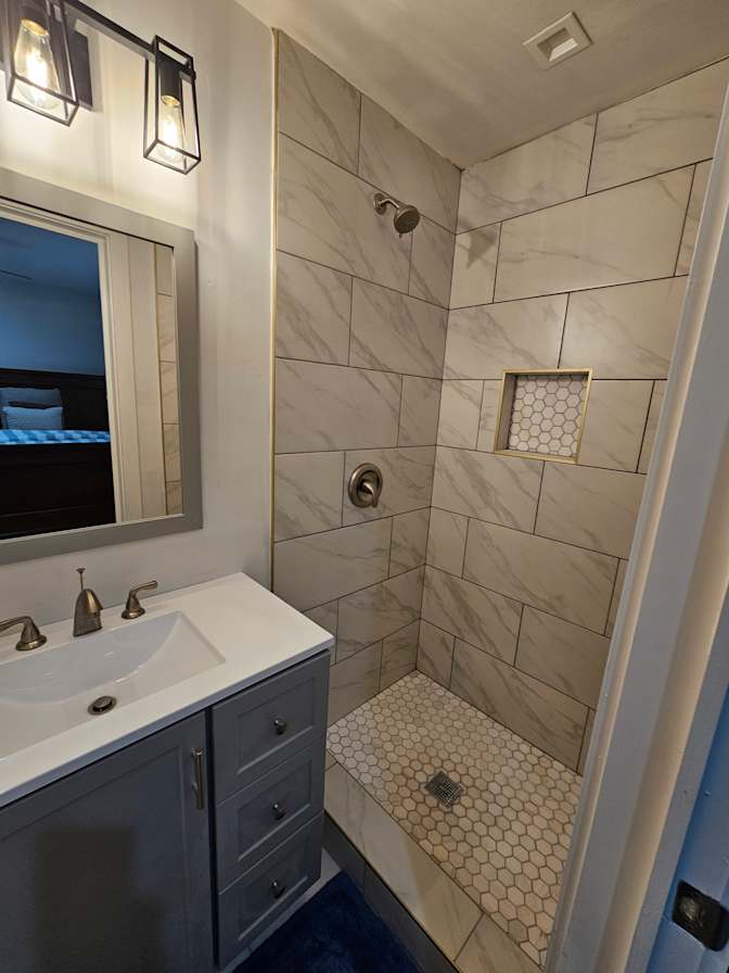 CL&C Property Management and Consulting's room