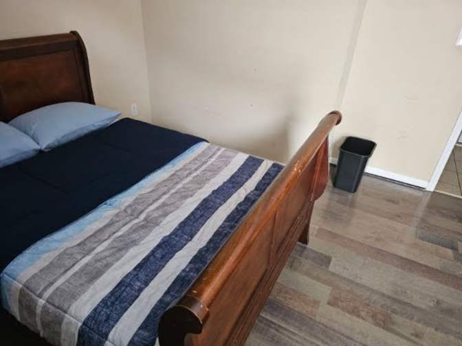 hyder's room