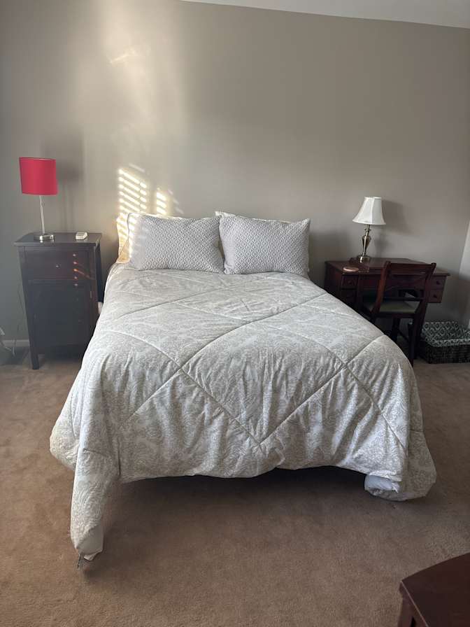 Laureen's room