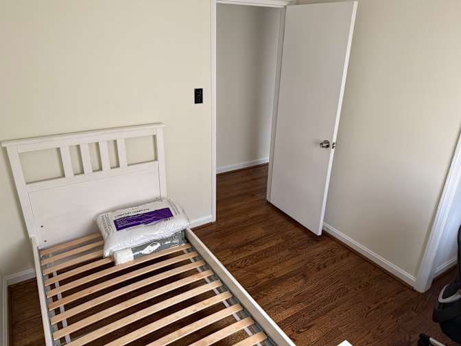 charles's room