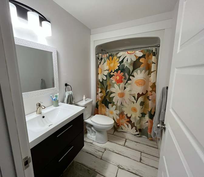 Ainsley Stapleton's room