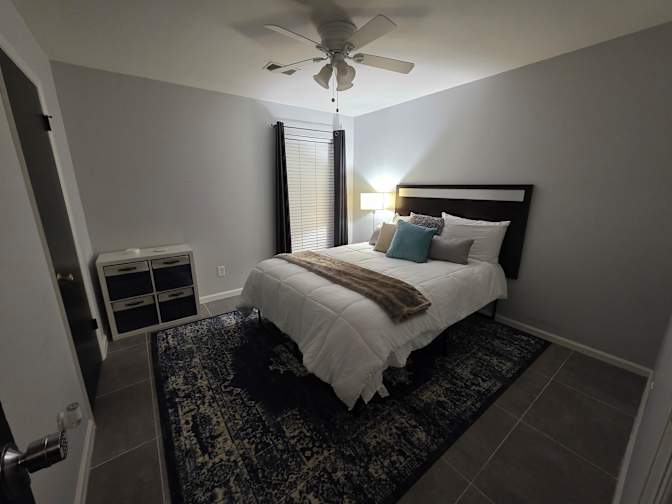 Breee's room