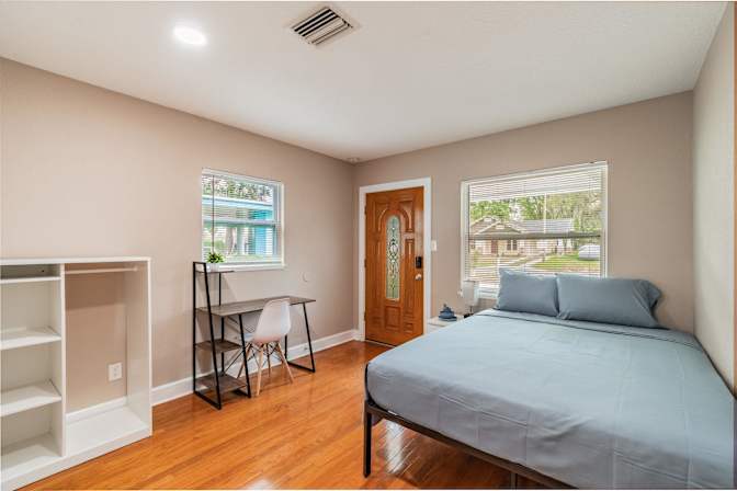 PadSplit's room