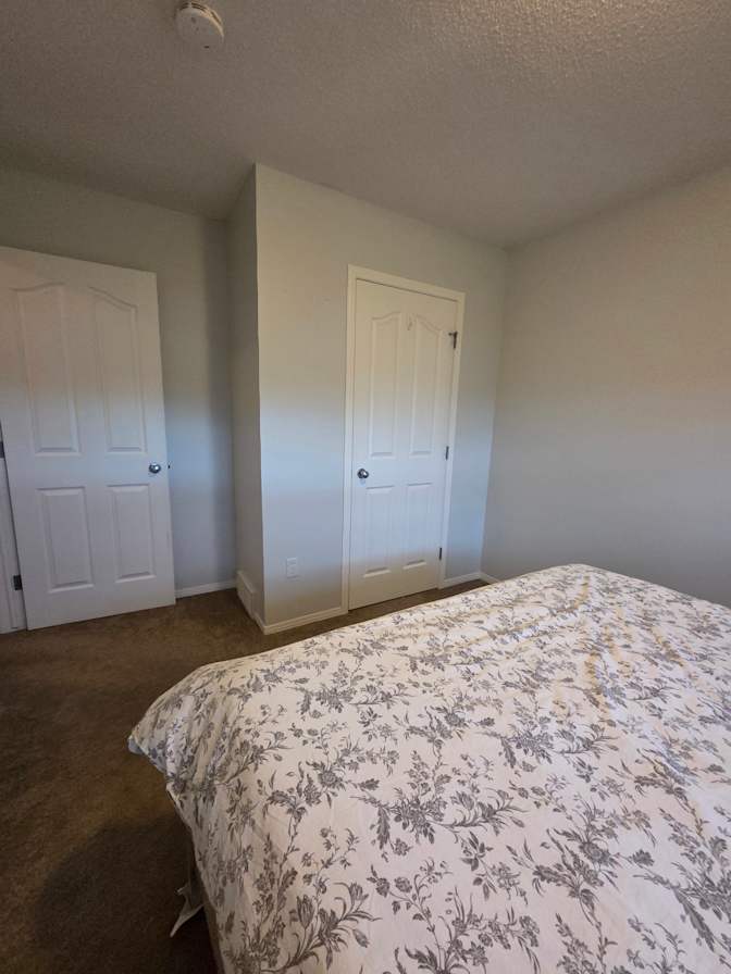 Courtney Marie Gunoff's room