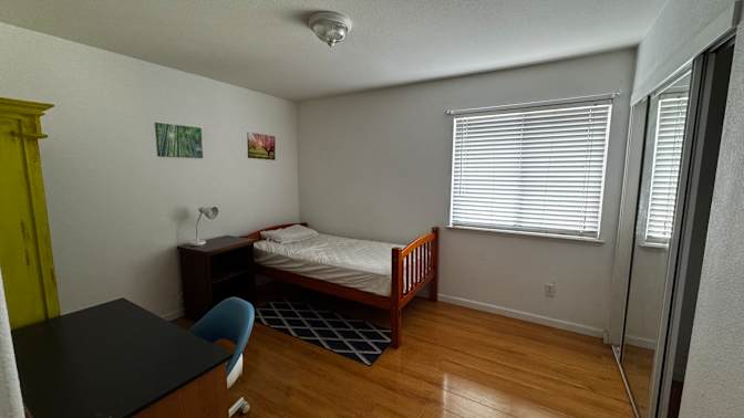 Nathalie's room