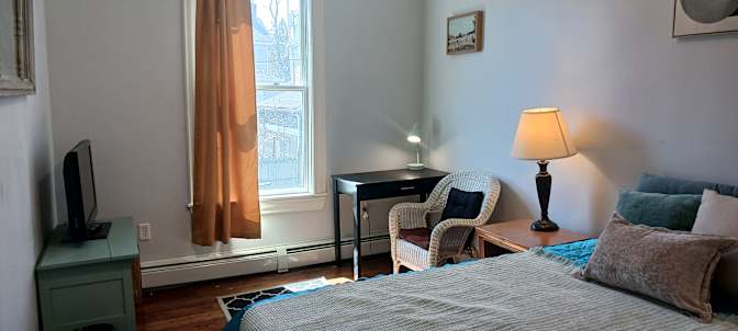 L's room