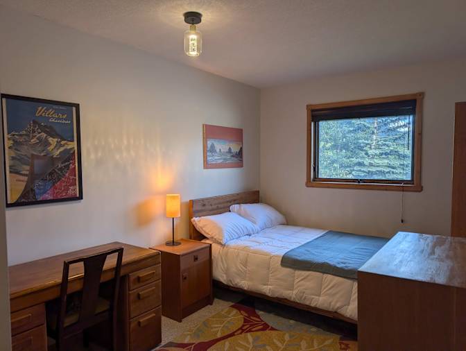Gregg's room