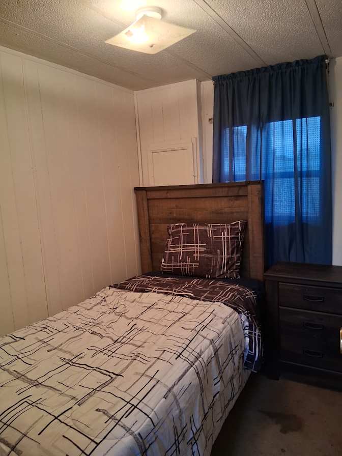 Mykh's room