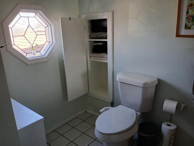 Darlene Davis's room