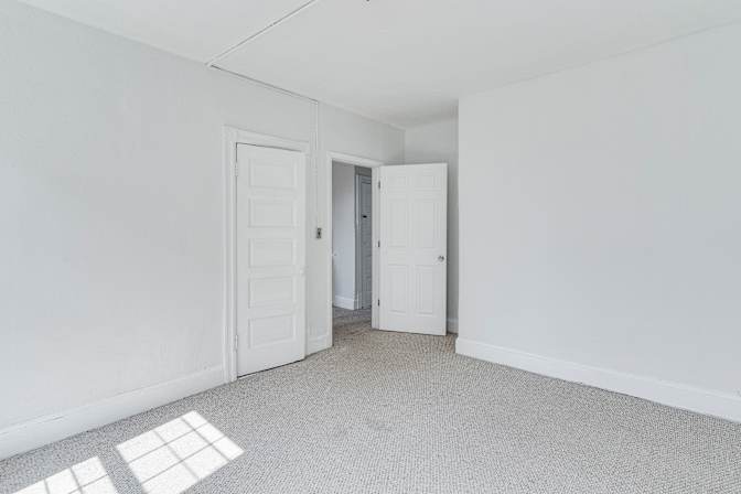 ben's room