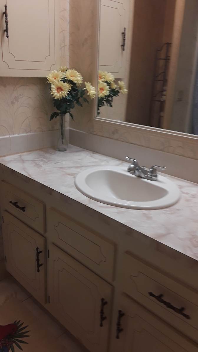EVELYN's room