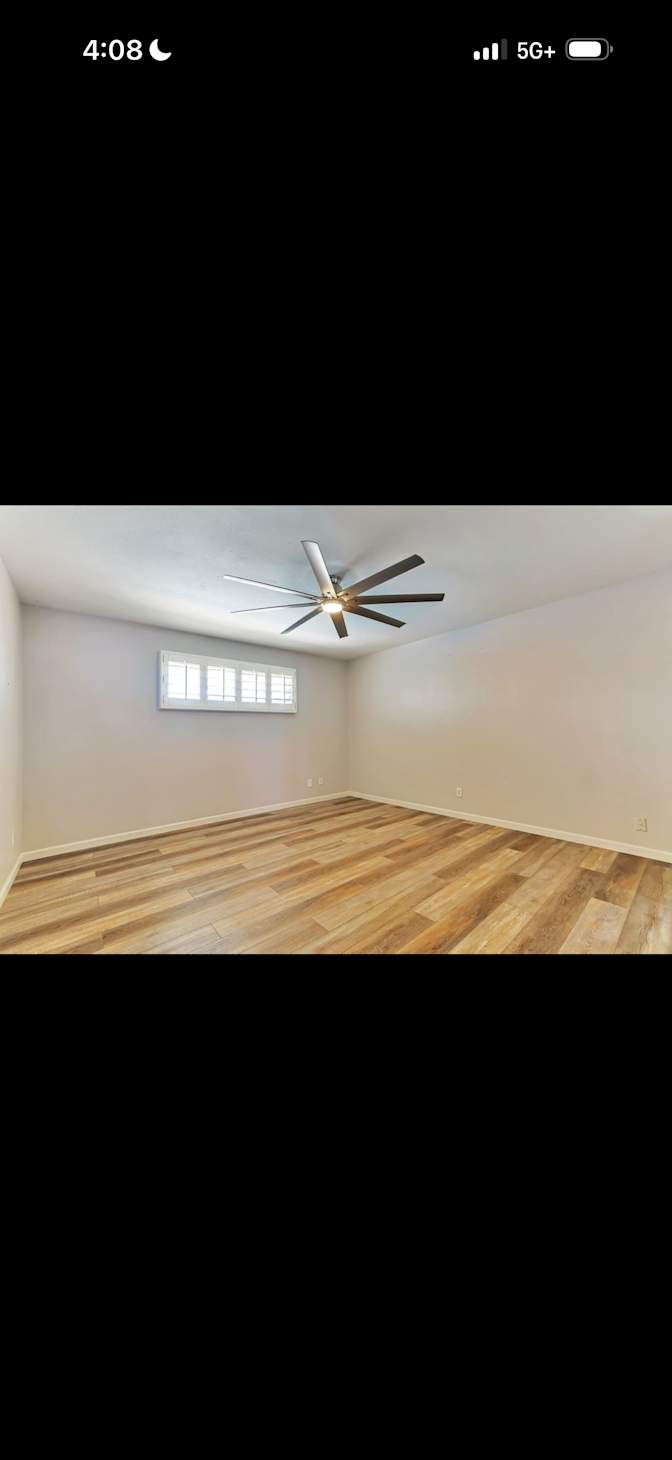 Alexis's room