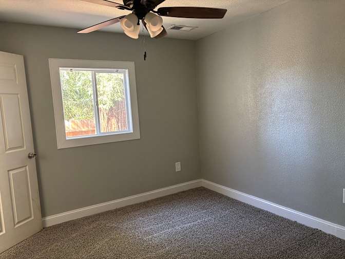 BRANDILYN L DAVIDSON's room