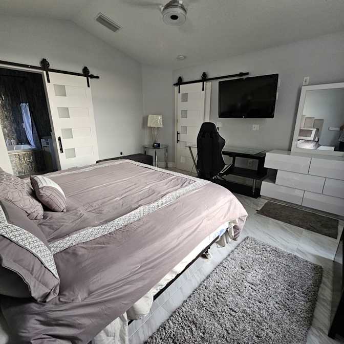 Paula's room