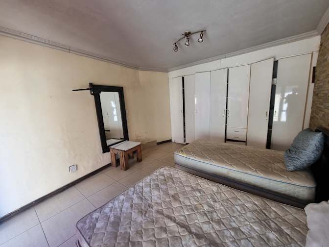 Kopo's room