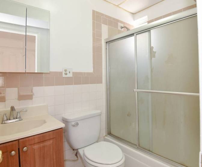 FURNISHED ROOM FOR RENT SUNSET PARK BROOKLYN's room