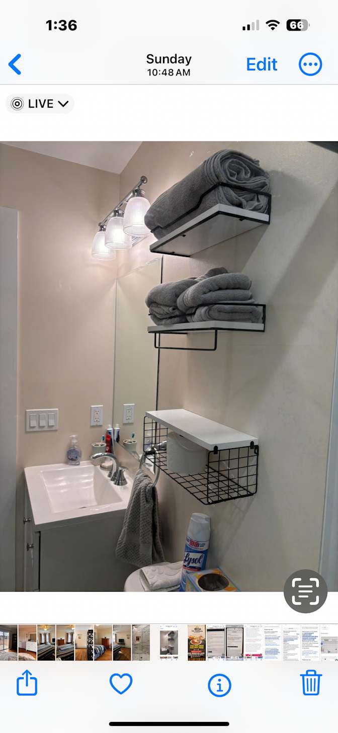 Ana's room