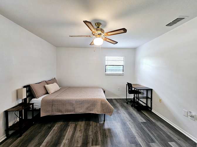 PadSplit's room