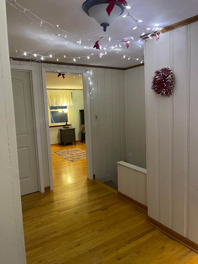 McCullough home's room