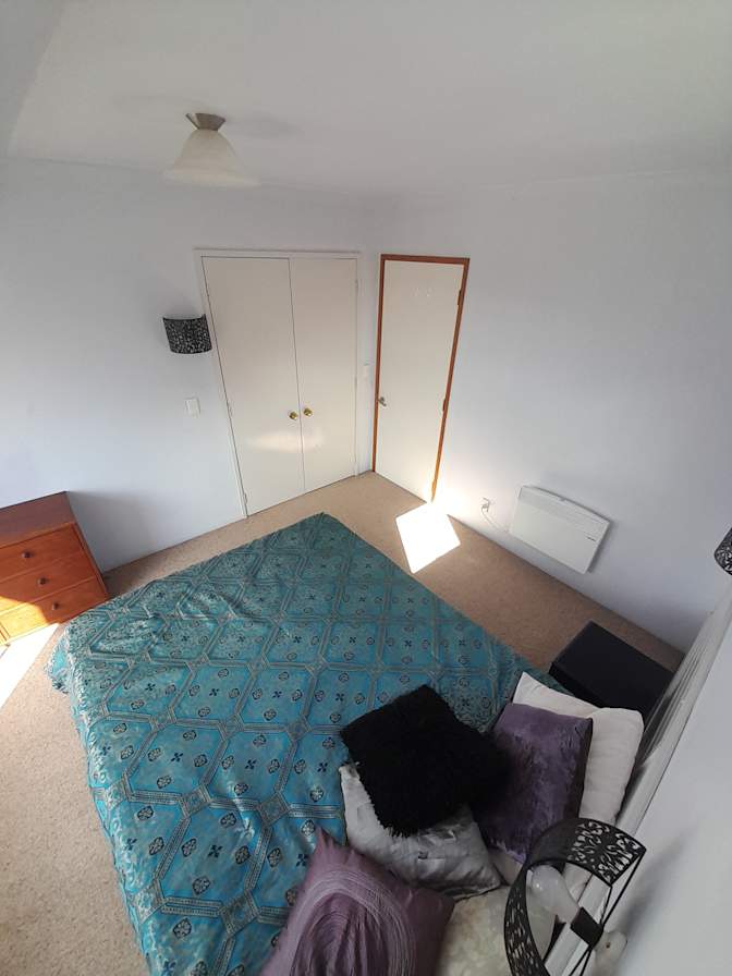 Samuel's room