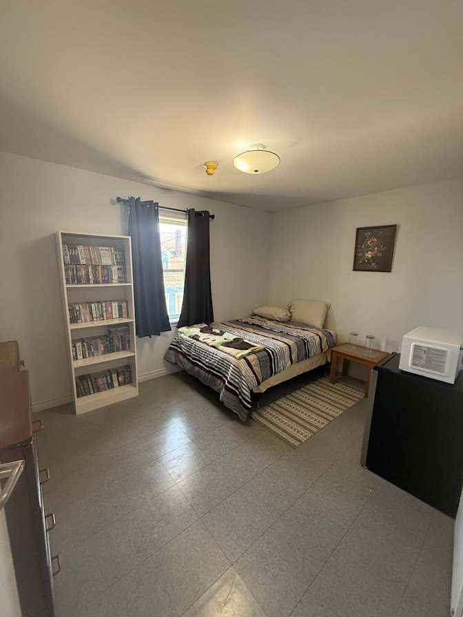 Joel McCarthy's room