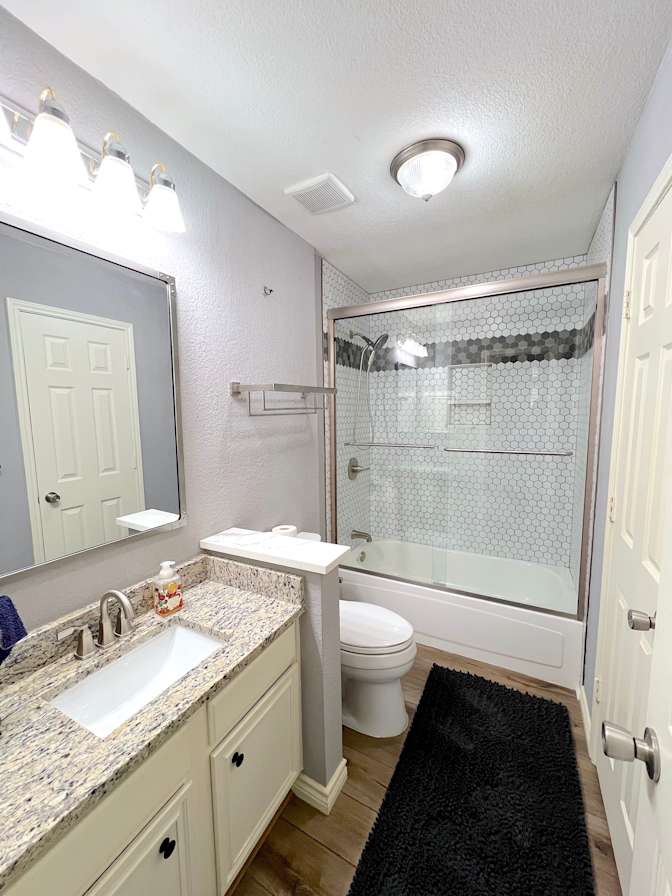 Dr Sam's room