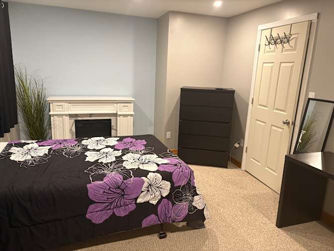 Shelly's room