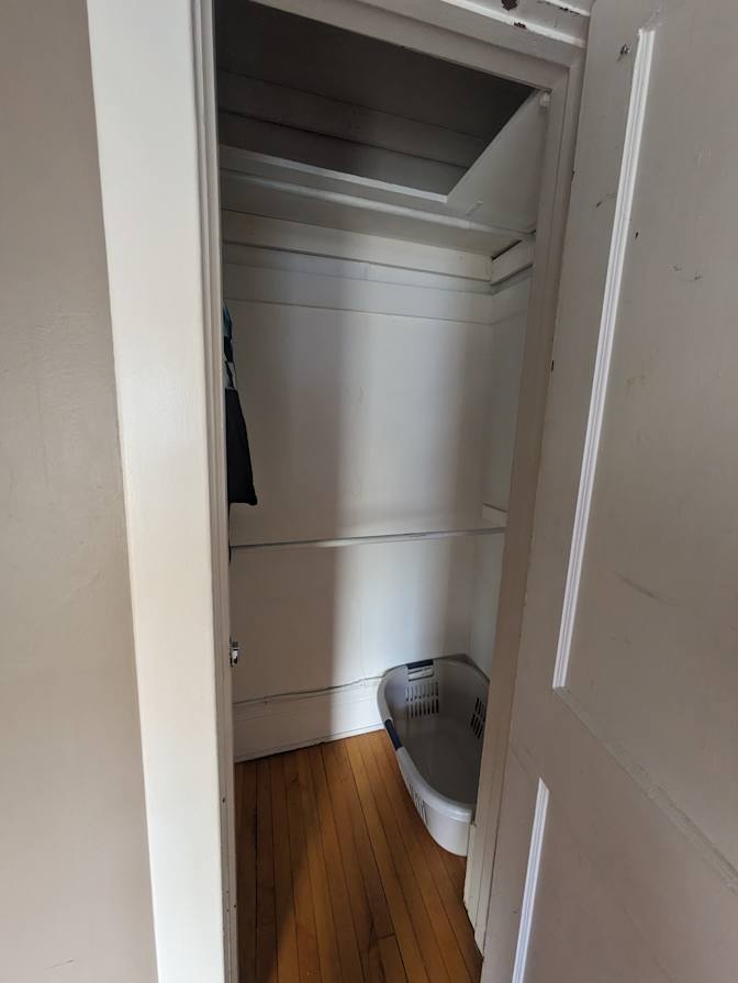 Andrea's room