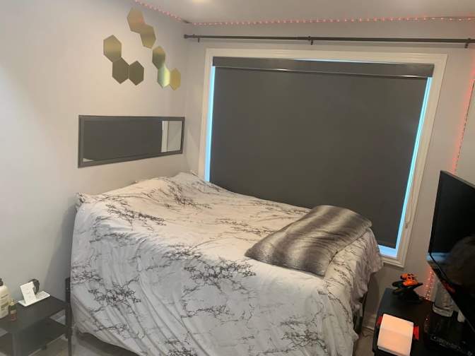 Maxwell's room