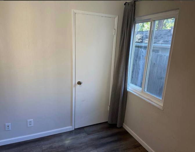 Everet's room