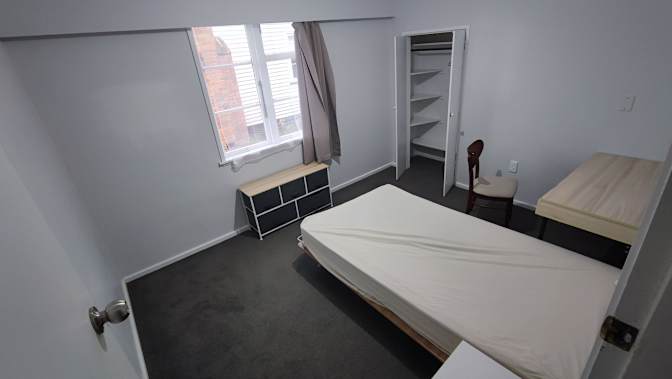 Andrew Hur's room