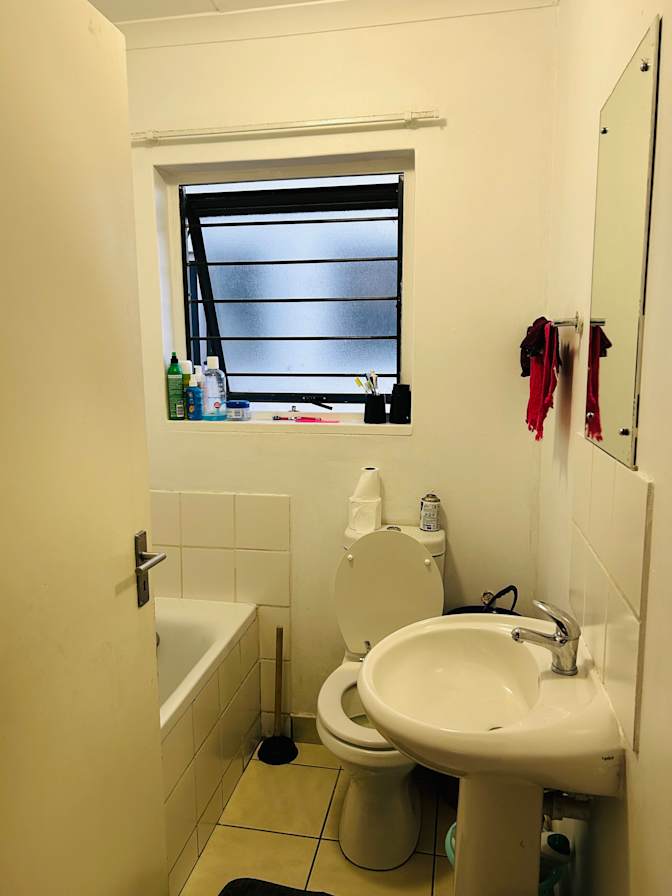 Mudau's room