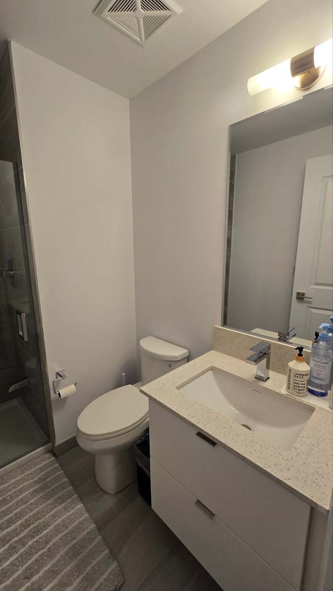 Jovi's room
