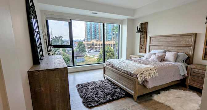 Bret's room