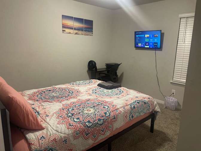 PadSplit's room