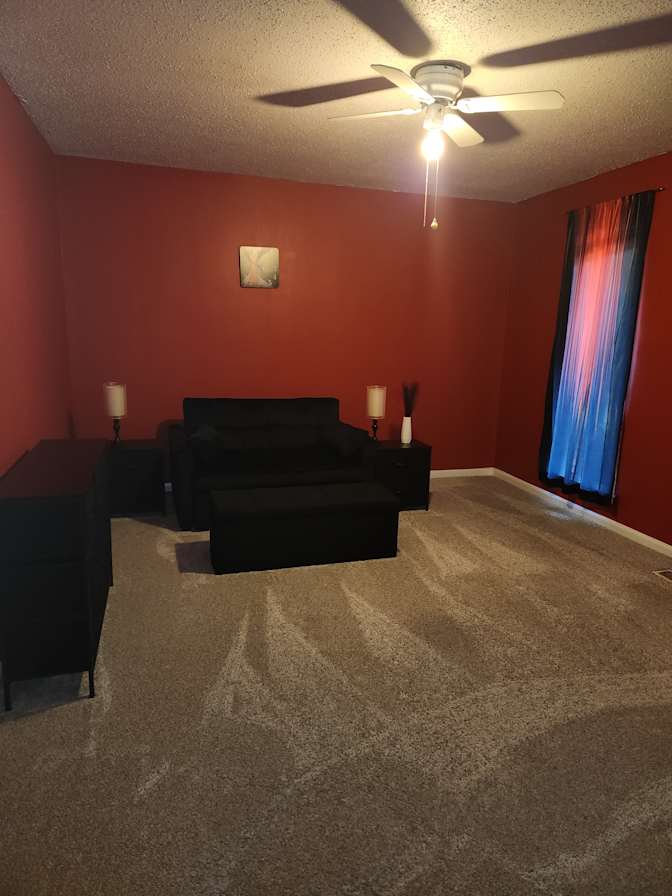 Jeanette's room