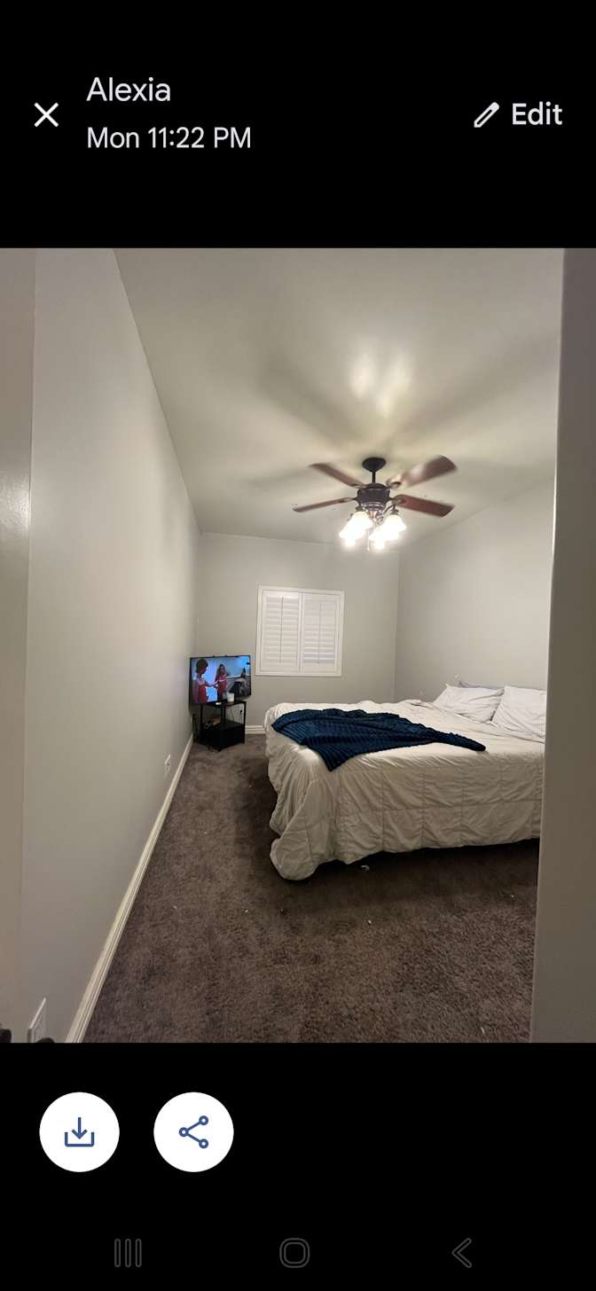 Dax's room