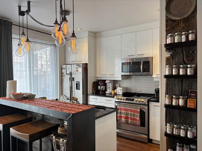 Aidan Houston's room