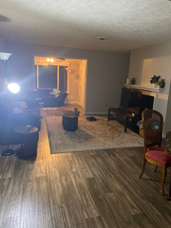 Ronsajah's room