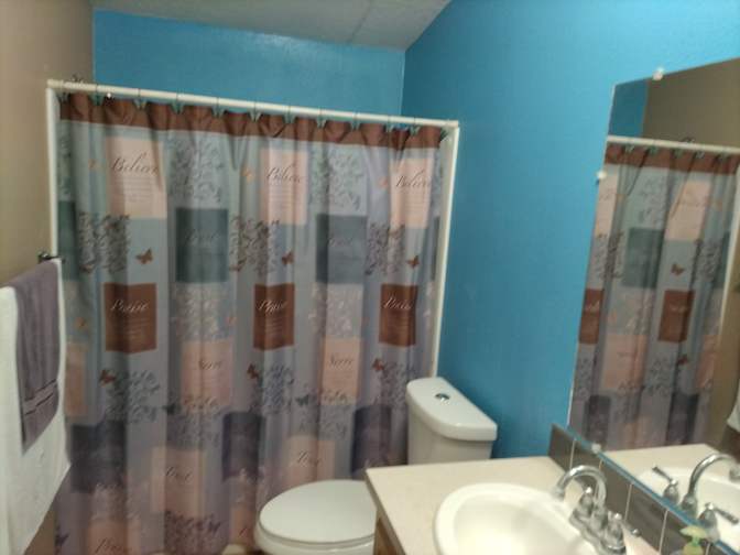 Antman Gee's room